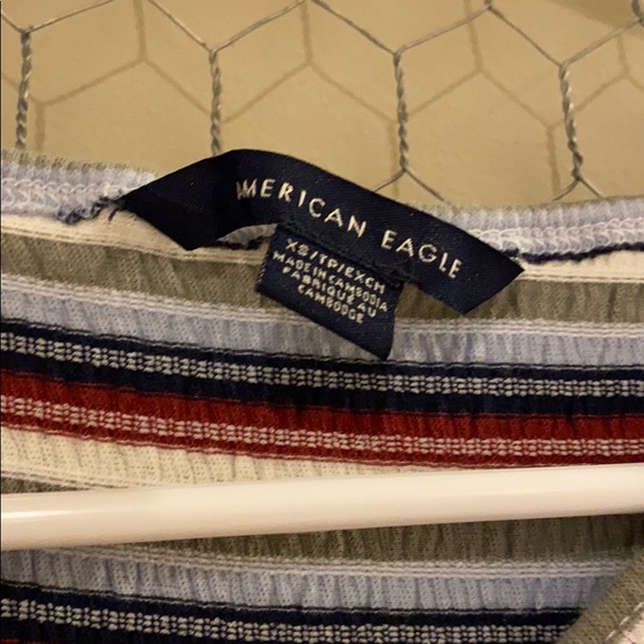 American eagle top! - Picture 4 of 5